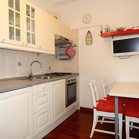 Apartmán N053 - Numana, Bilocale Con Giardino *